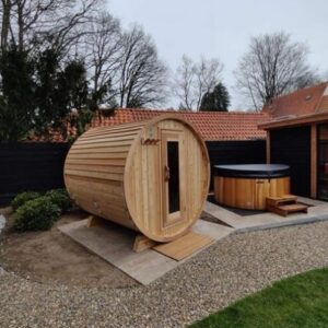 Sauna Tonneau en cèdre rouge clair